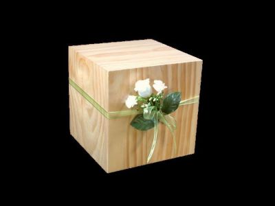 URNA CUBO 20X20 CON FIORI